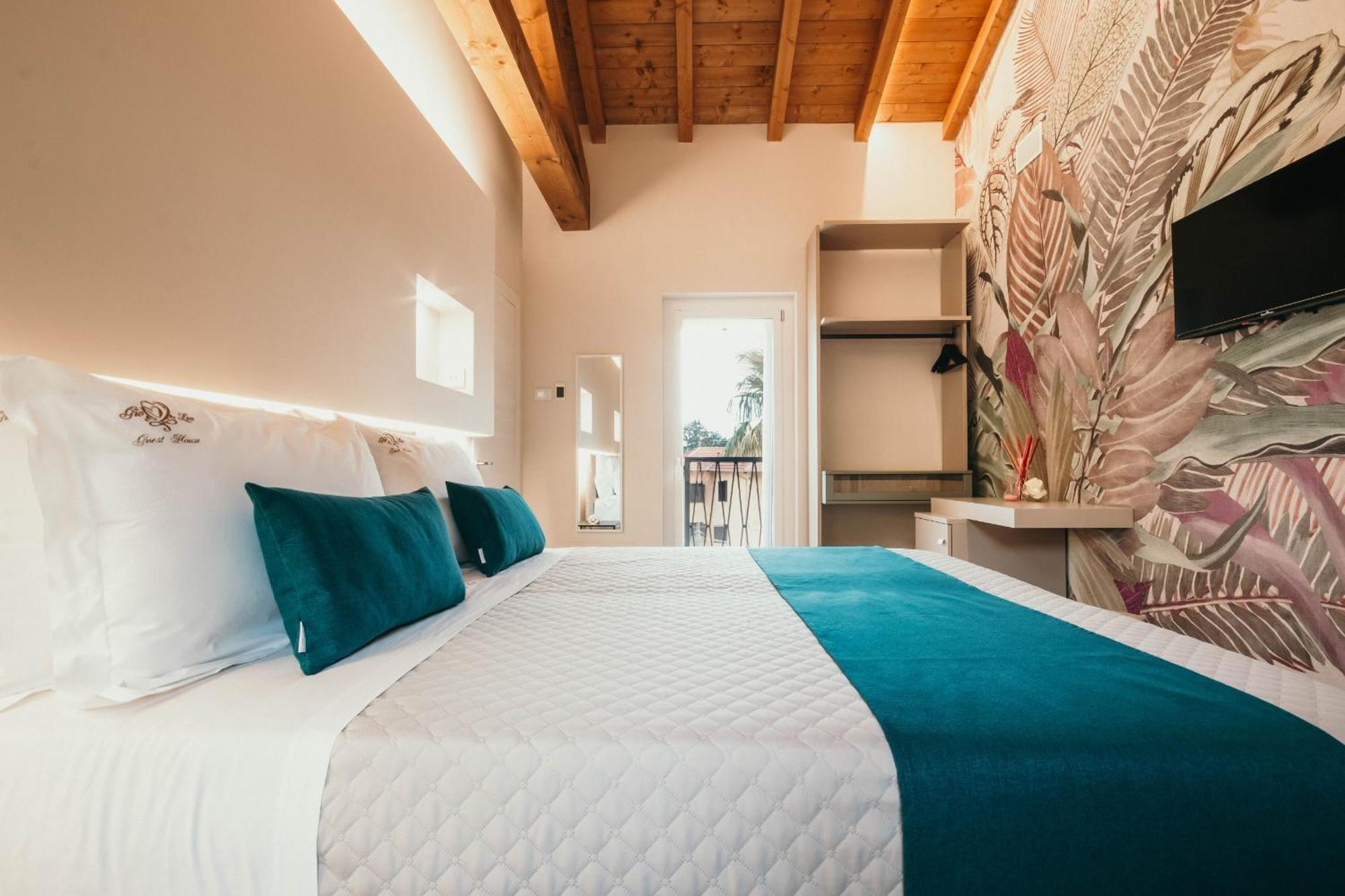 Gio Leo Guest House Леса Екстер'єр фото